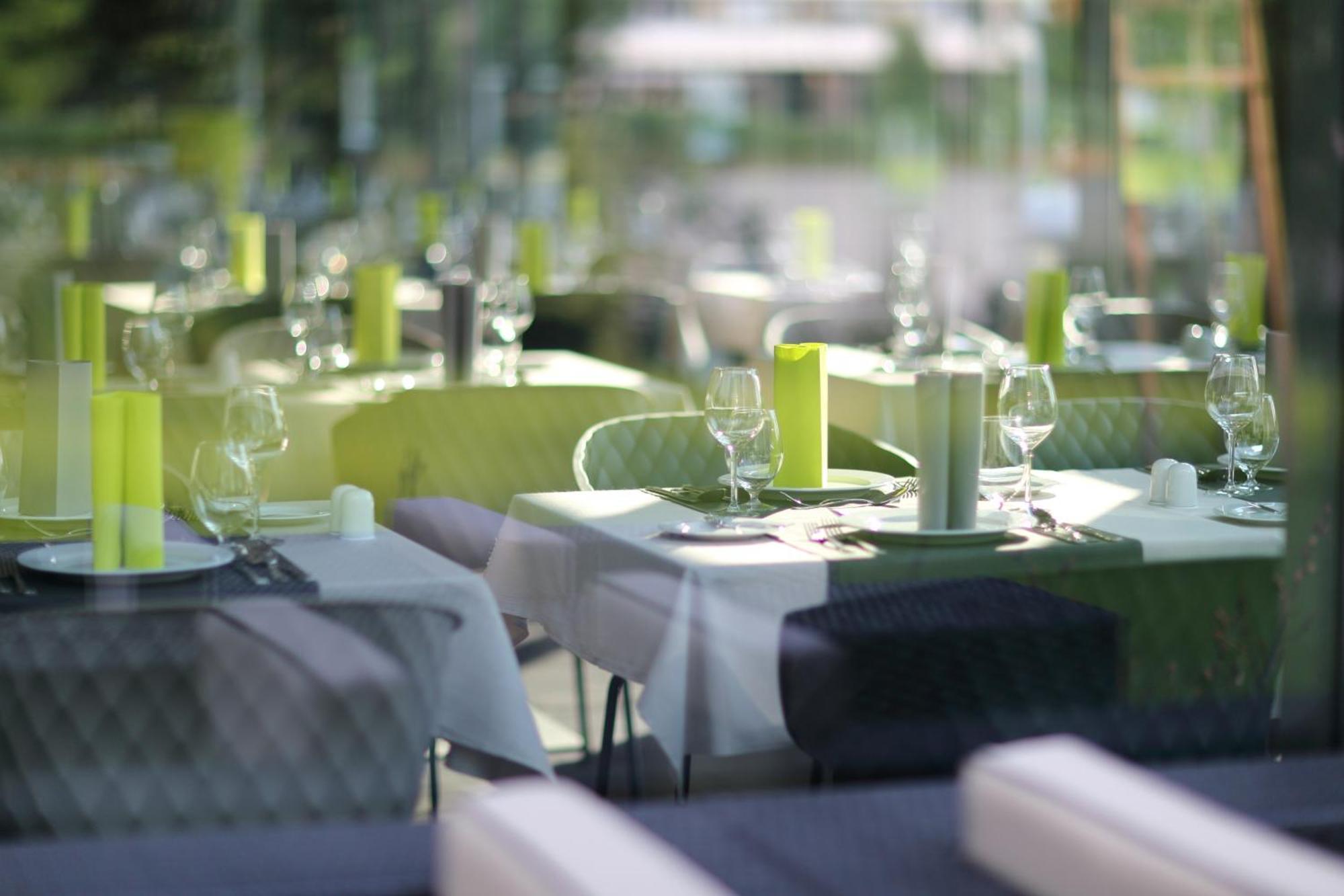 Best Western Plus Lakeside Hotel Székesfehérvár Eksteriør bilde