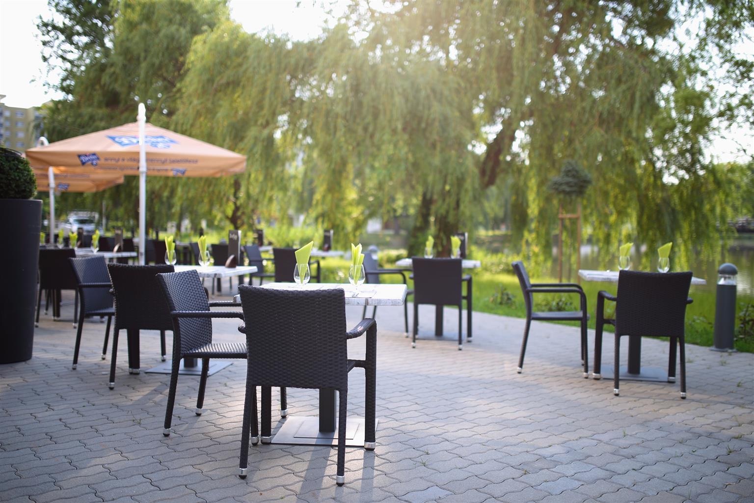 Best Western Plus Lakeside Hotel Székesfehérvár Eksteriør bilde